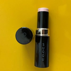 SUQQU
Glow limited-edition highlighter stick